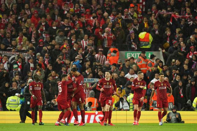 王哲林31+15特林布尔29+10 上海险胜青岛